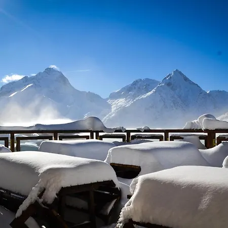 Turan Hotel Les Deux Alpes